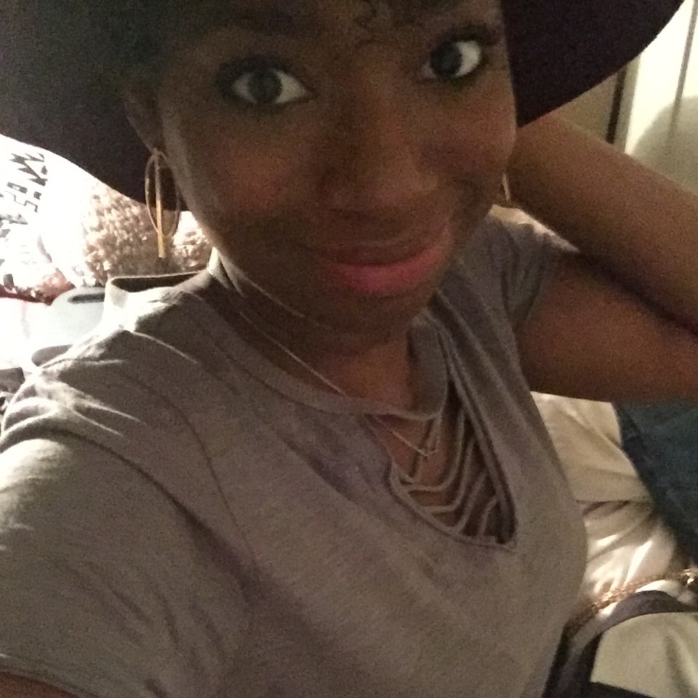 Meet your Posher, Cchanese